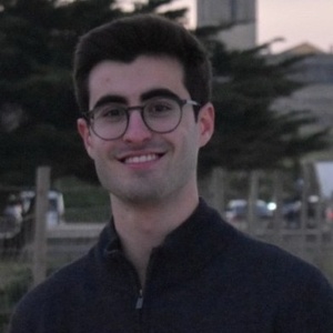 André