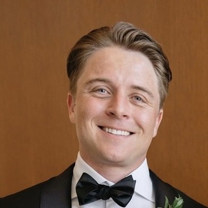 Stephen Glen